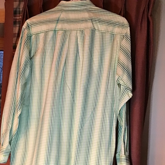 Host Pick - NWOT Beautiful St. John’s Bay Casual Button Down Shirt in Size Large - Picture 2 of 4